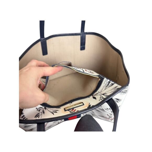 Tory Burch Floral Print Kerrington Tote - Picture 7 of 10